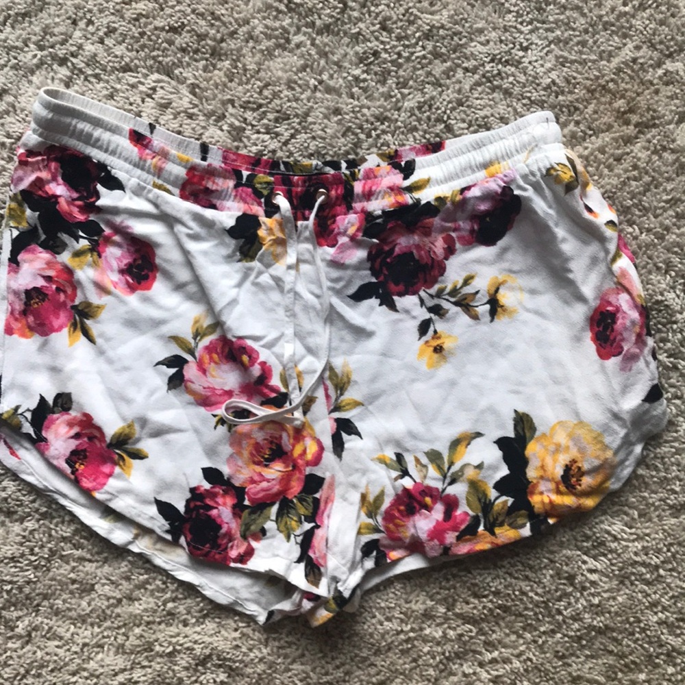 Flower shorts